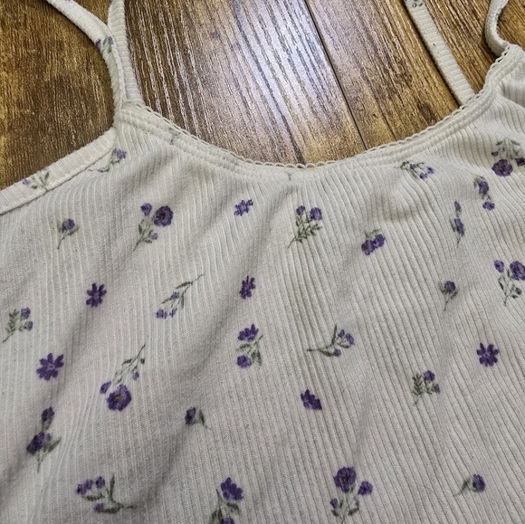 Weekend edition Floral Print Women's Crop Top - White purple size small - Picture 2 of 8